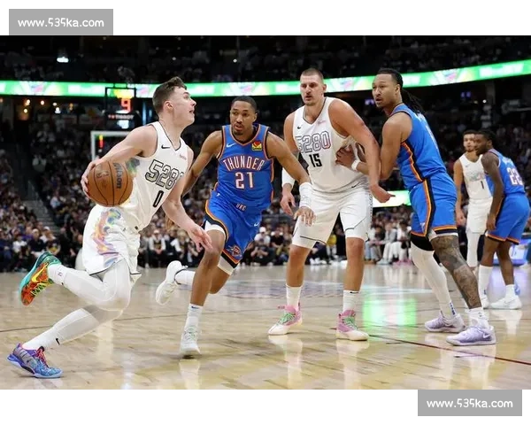 湖人对阵掘金精彩回放解析 詹姆斯与约基奇巅峰对决全程复盘